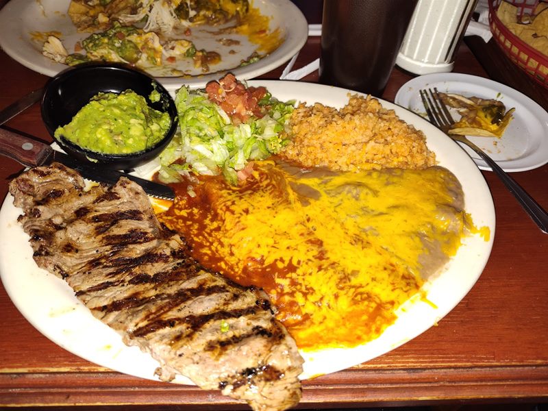 Pepe's Taco Villa food